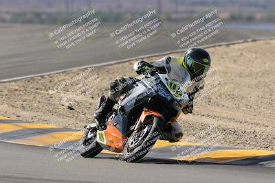 media/Nov-05-2022-SoCal Trackdays (Sat) [[f8d9b725ab]]/Turns 9 and 8 (1050am/